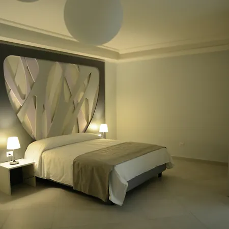 Dioniso'S Luxury Apartments Municipio-2